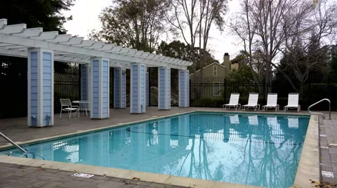 Pool high Vidéo 44928860