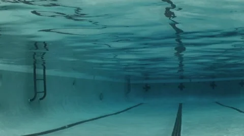 Pool Tackle (Underwater) 库存影片 1057777