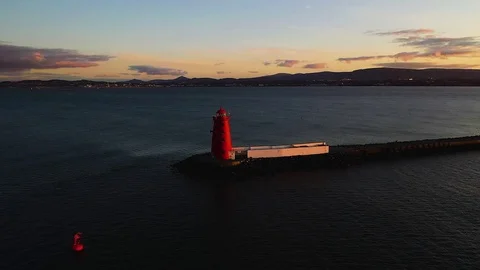 Poolbeg Lighthouse, Dublin 스톡 동영상 122855196