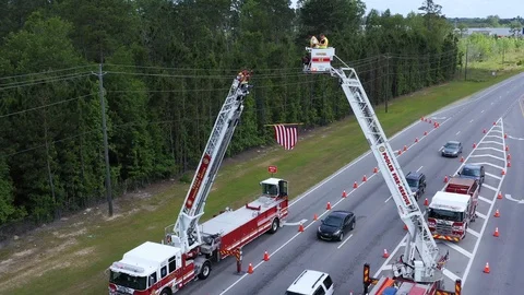 Pooler Fire Rescue Display American Flag 库存影片 107340423