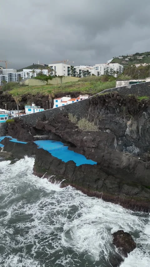 Pools of Porto da Cruz located on the north coast of Madeira Video stock 246733415