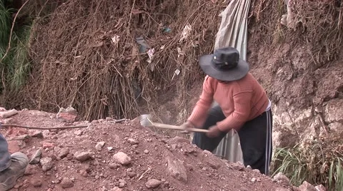 Poor people working on a waste dump Stock Footage 48720412