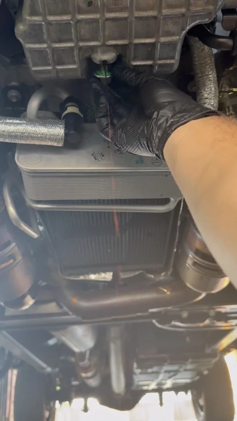 Poorly Designed Engine Sprays Oil Everywhere, California, USA - 07 Jun 2025 Stock Footage 312283124