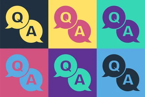 Pop art Speech bubbles with Question and Answer icon isolated on color Illustrazione stock