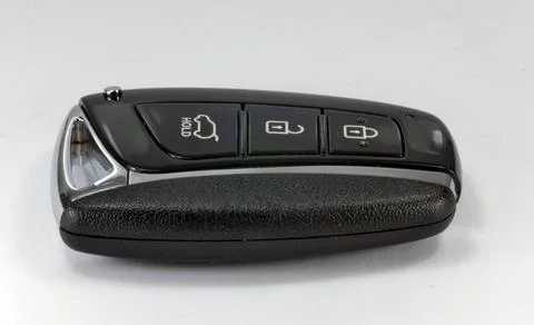 Pop-up car key Фото
