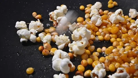 Popcorn Popping Vídeo Stock 181447675