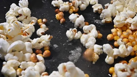 Popcorn Popping Vídeo Stock 181447711