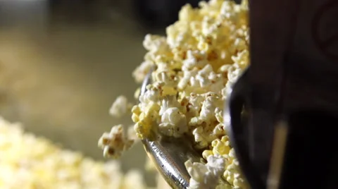 Popcorn super slow motion Видео 33058678