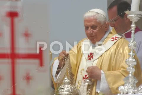 Pope Benedict XVI visit Holy Land Stock Photos