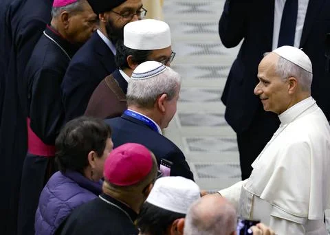 Pope marks 60th anniversary of Conciliar Declaration 'Nostra aetate', Vatican Ci Foto stock