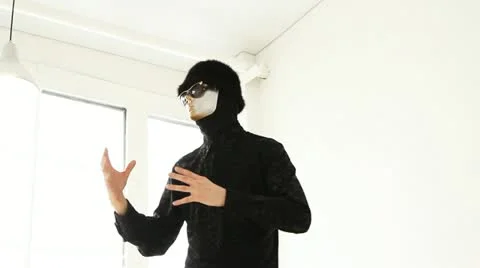 Popping-dancer Видео 21392830