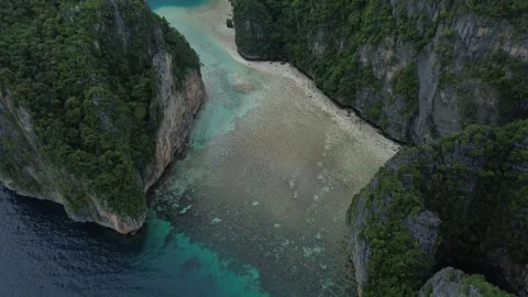 Popular Pileh Lagoon on Phi Phi Ley Island Stock Footage 258740929