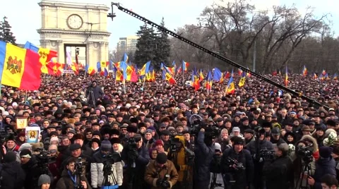 Popular protest, dissatisfied with the crowd on the square Stock Footage 59760690