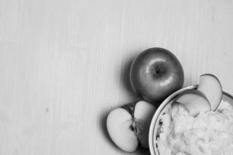 Porridge with apples for breakfast Foto stock