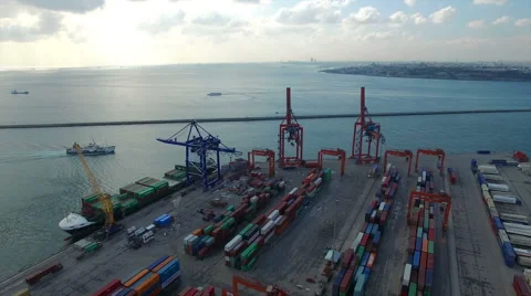 Port Video stock 59734671