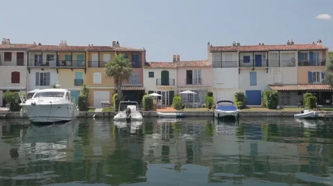 Port Grimaud, Saint Tropez Video stock 64693216