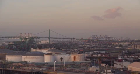 Port of Long Beach- 4 Stock Footage 127729597