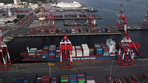 Port of Manila Stockbeeldmateriaal 132698275