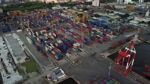 Port of Manila Stockbeeldmateriaal 132698466
