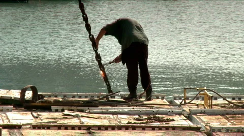 Port welder worker  Video stock 711355