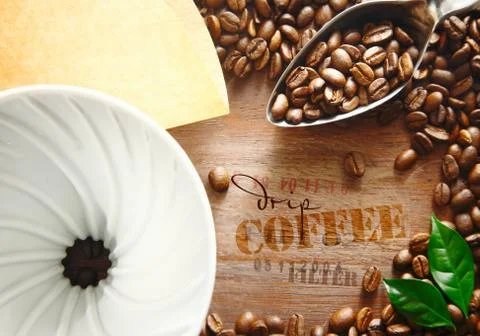 Portable filter with coffee beans Stock-Illustration