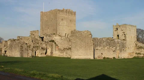 Portchester Castle ruins Video stock 33446030