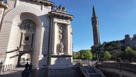 Porte de Paris historic gate in Lille France Vidéo 344446057