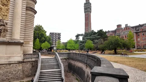 Porte de Paris historic gate in Lille France Stockbeeldmateriaal 344446877
