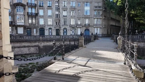 Porte de Paris historic gate in Lille France Vidéo 344446922