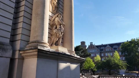 Porte de Paris historic gate in Lille France Vidéo 344446980