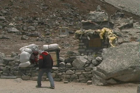 Porter on the way to Everest Stock Footage 294788