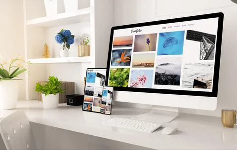 Portfolio website on home office setup Stock Illustration