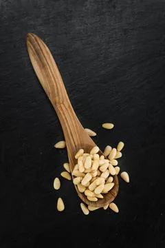  Portion of Pine Nuts Portion of fresh Pine Nuts (close-up shot; selective... Foto stock