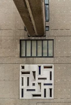 A portion of Trellick Tower is indeed recognized for its unique aesthetic a.. Fotos de archivo