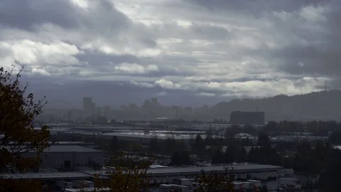 Portland Skyline with Clouds 動画素材 82767607