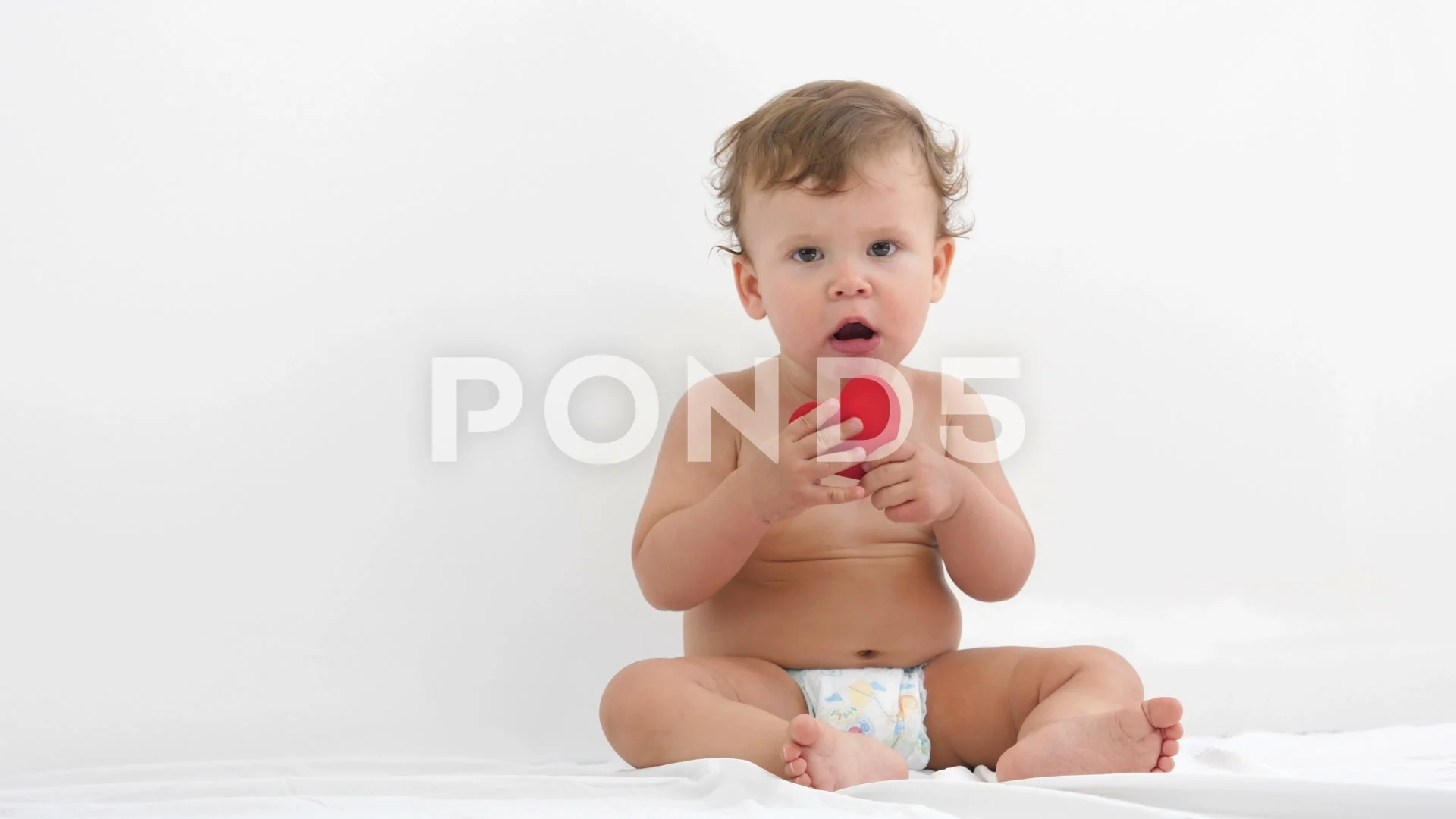 Secrets of Baby Behavior: Babies' Firsts: When babies learn to sit up