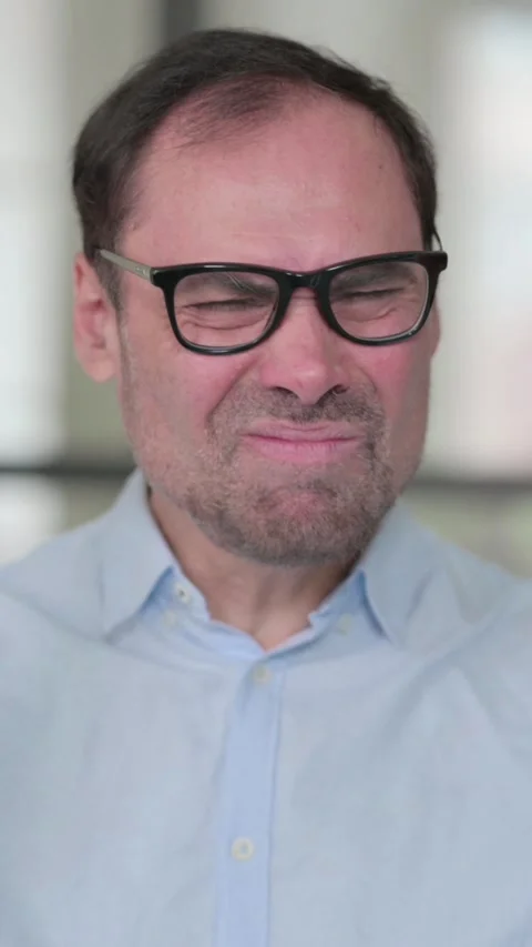 Portrait of Angry Middle Aged Man Screaming, Shouting, Vertical Video 스톡 동영상 339583914