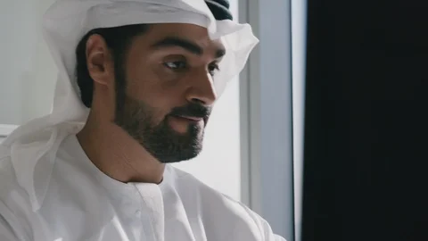Portrait of an arab man working on a tablet. Stock Footage 125814055