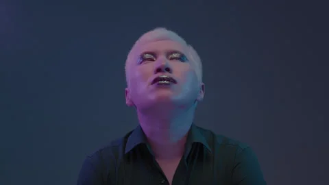 Sakura va Ino yalangoch