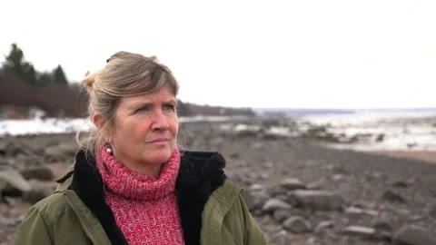 Portrait on a beach in winter Video stock 166750028