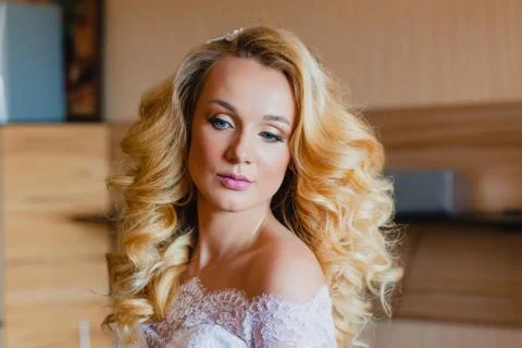 Portrait of the bride in an interior Stock-Fotos