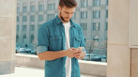 Portrait of handsome young bearded man Stockbeeldmateriaal 141038662