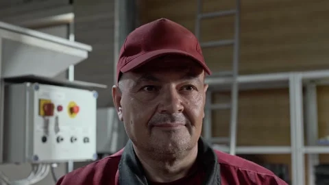 Portrait of a highly skilled worker in the mold of the grape and wine industry. Stock Footage 268750822