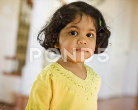 Portrait of Indian girl Stock-Fotos