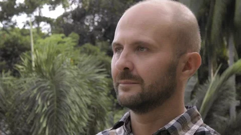 Portrait of a man in a protective mask COVID-19 Coronavirus infection. 動画素材 133585123