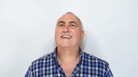 Portrait of middle age man smiling saying yes Vídeos de archivo 115404052