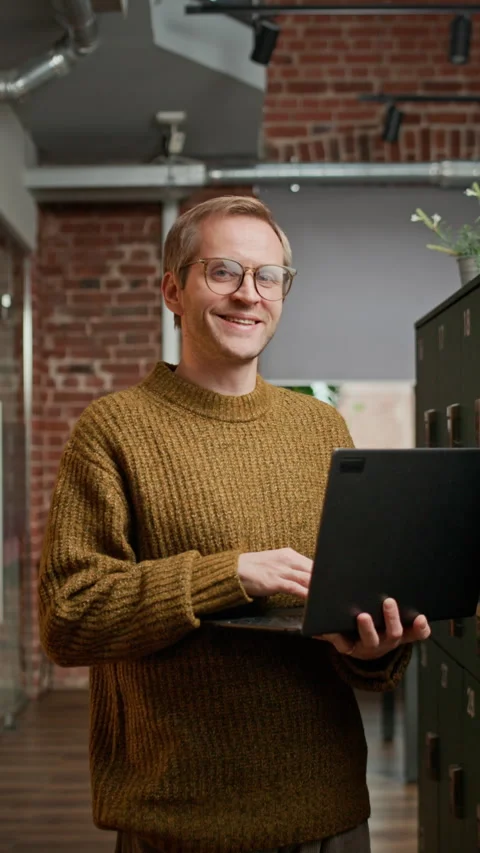 Portrait of Middle-Aged Male Developer Posing for Camera in Modern Office Video stock 320001994