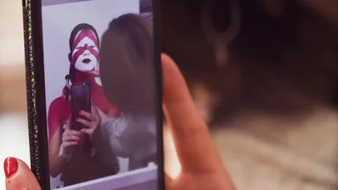 Portrait of the model looking at herself Video stock 83911194