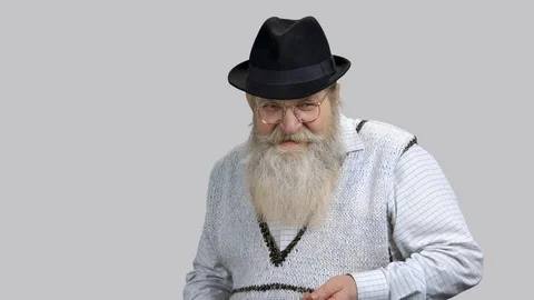 Portrait of old man scolding. Video stock 127296091