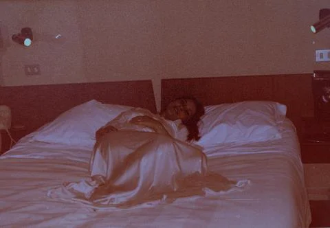 Portrait of people in the 80s during their honeymoon in Tuscany Foto stock